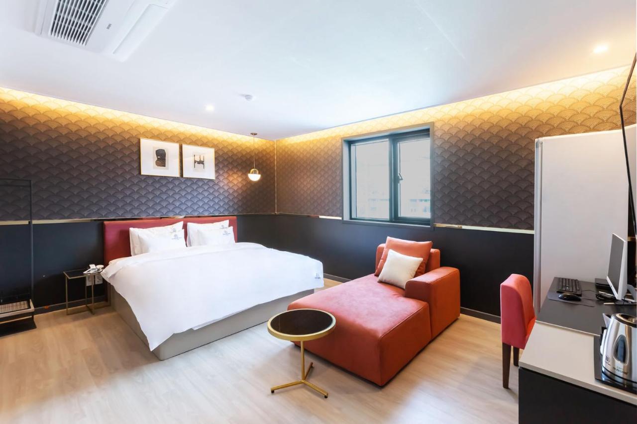 Browndot Hotel Sasang Renecite Busan Eksteriør billede