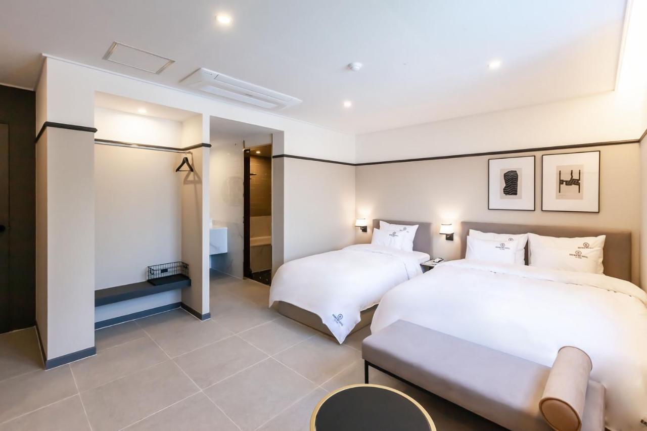 Browndot Hotel Sasang Renecite Busan Eksteriør billede