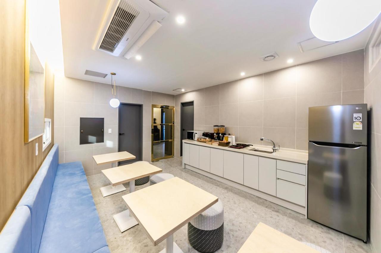 Browndot Hotel Sasang Renecite Busan Eksteriør billede